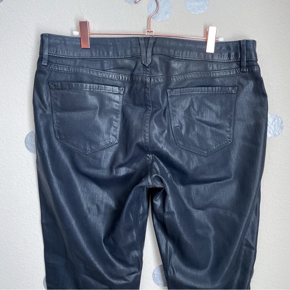 Divine Rights of Denim Skinny Ankle Crop Coated Denim Jeans - Picture 5 of 8